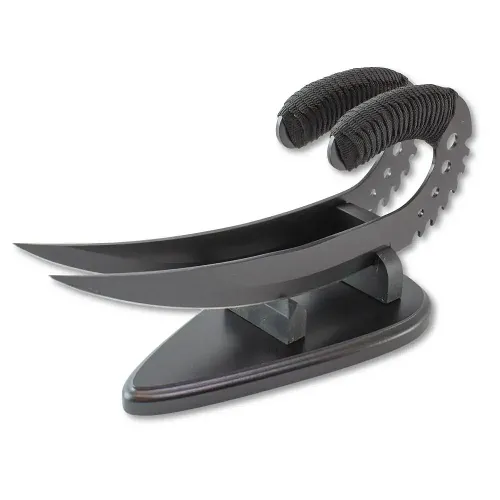 Black Mantis Claws - Dual Saber Claw Knives with Curved Fantasy Blades